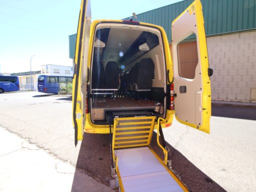 Galería Autobuses D. García 8